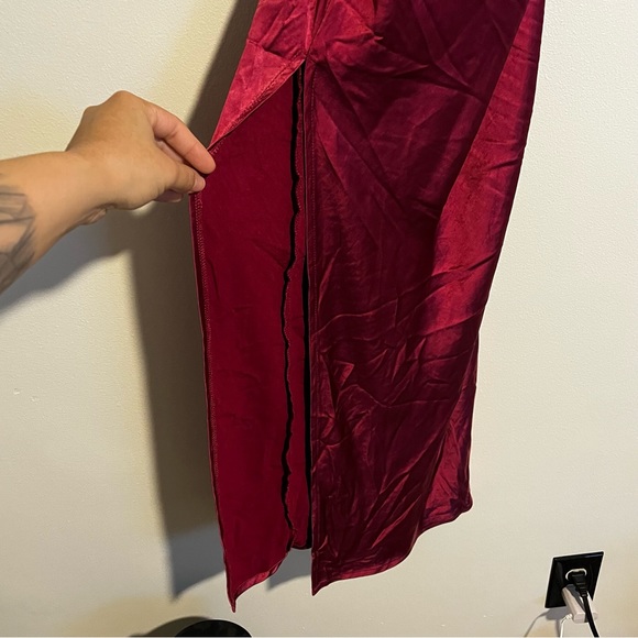 New Princess polly Lioness walk the line satin midi dress - Picture 11 of 12